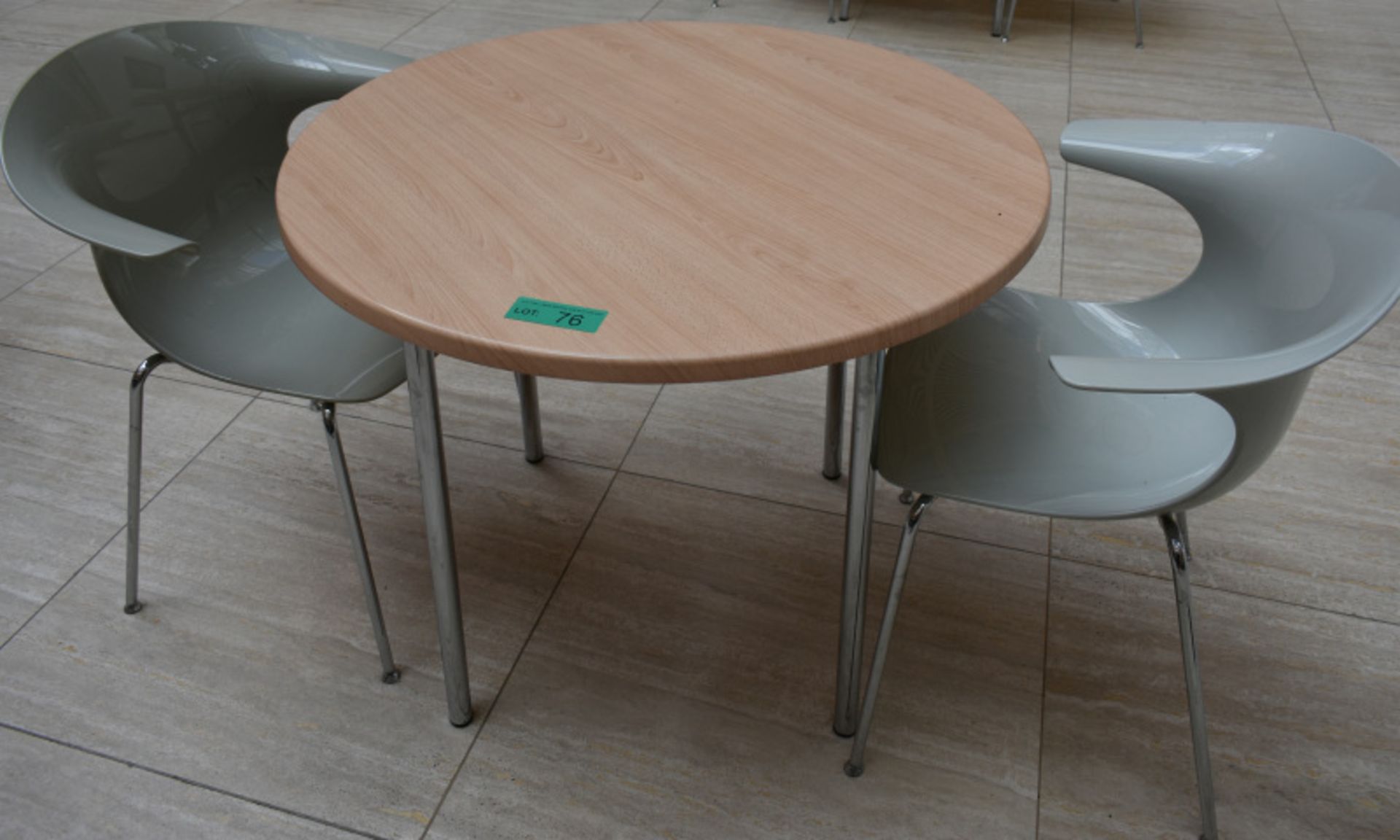 1 x round canteen table, W 900mm x H 750mm, accompanied by 2 x plastic seats