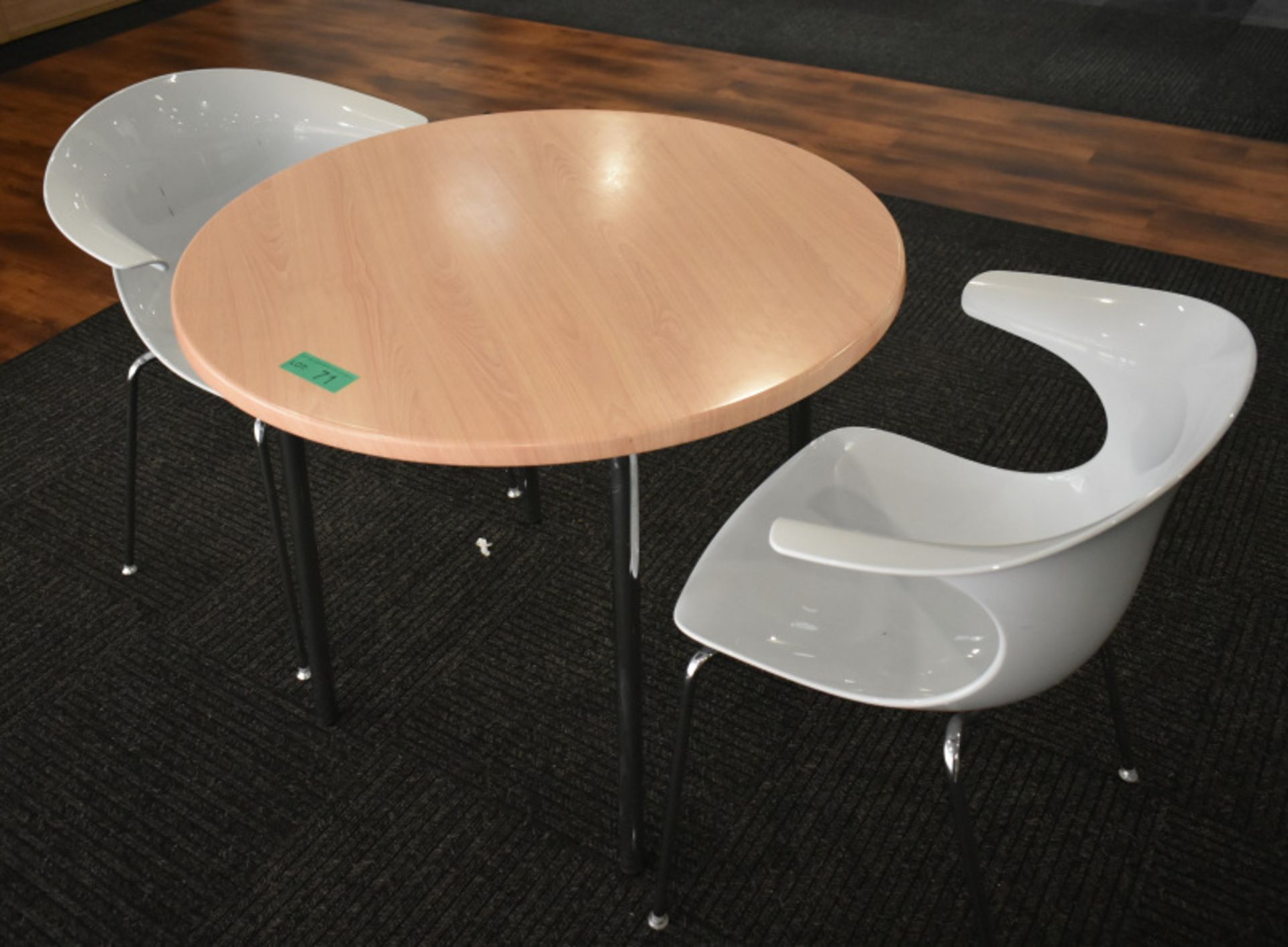 1 x round canteen table, W 900mm x H 750mm, accompanied by 2 x plastic seats