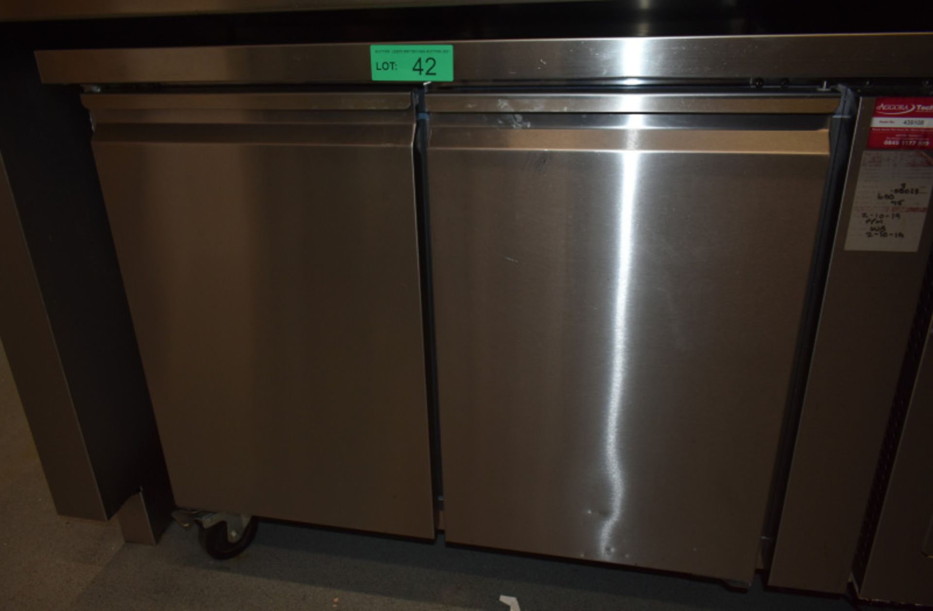 Polar under counter two door fridge, model G596, L 1370mm x W 700mm x H 860mm - Image 2 of 4