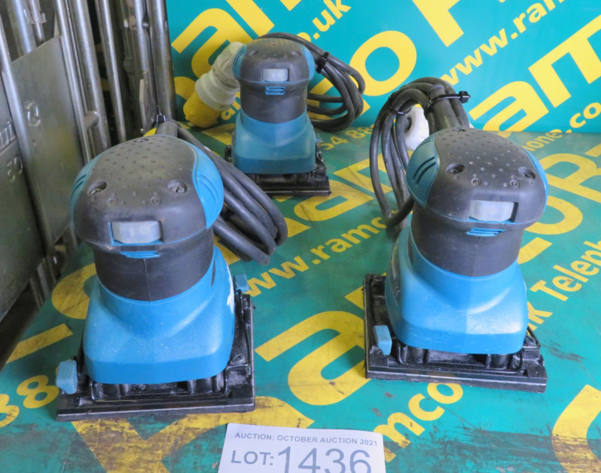 3x Makita Electric Palm Sanders