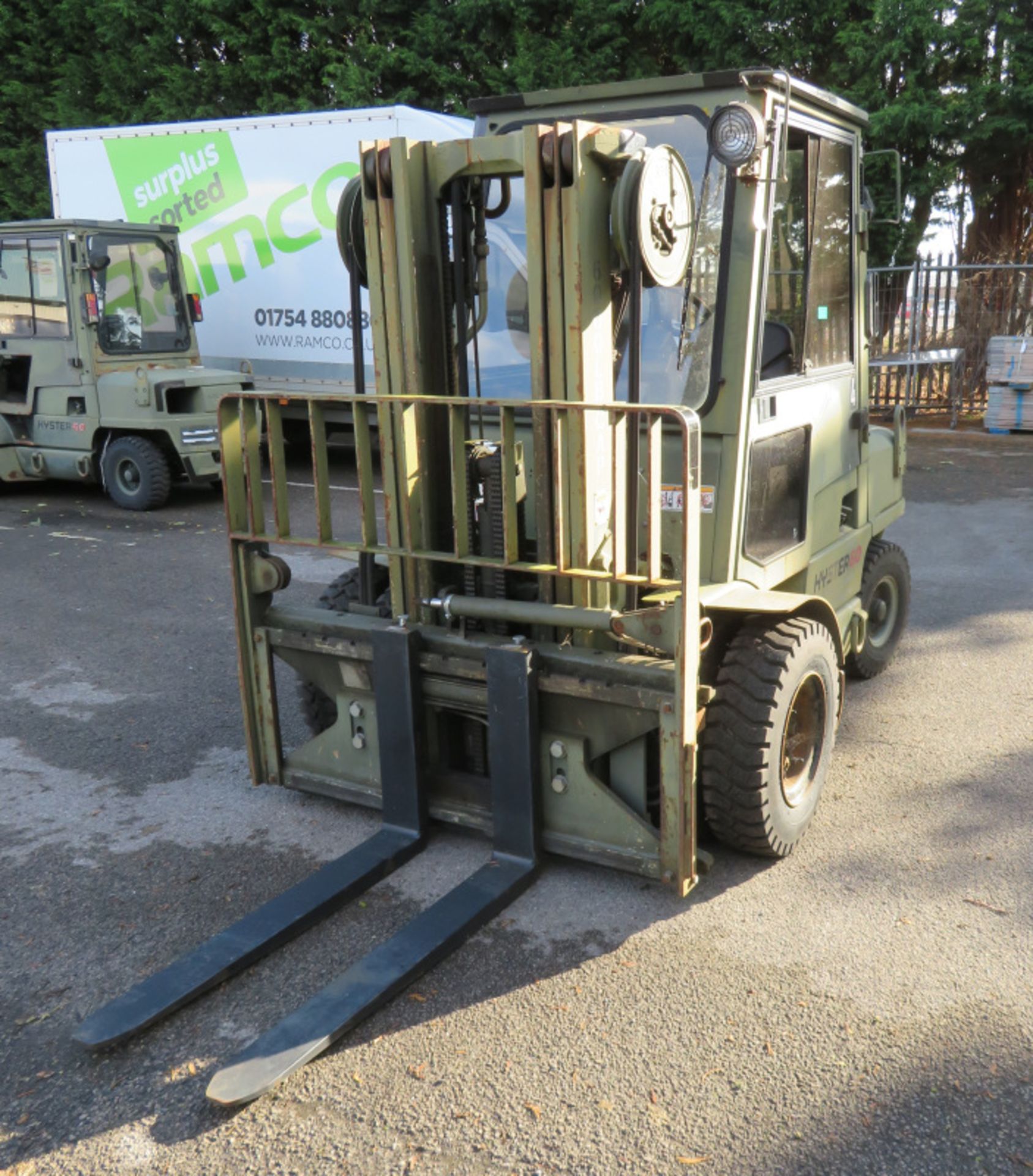 Hyster 60XM forklift - 445.30 hours run - Capacity 6000lbs at 24 inch LC - serial H1776209 - Image 4 of 16