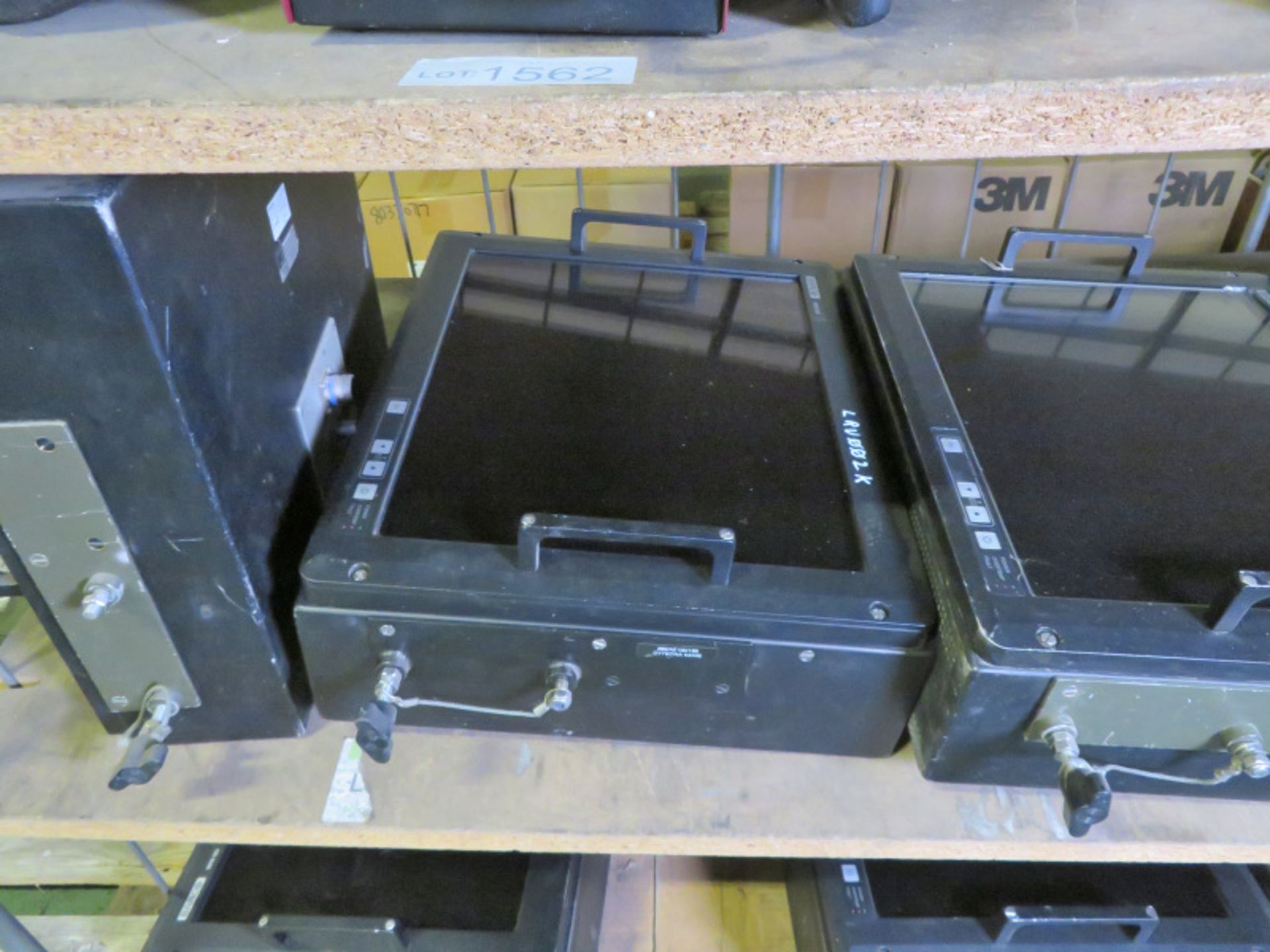9x Barco monitors with cables & brackets - Image 4 of 7