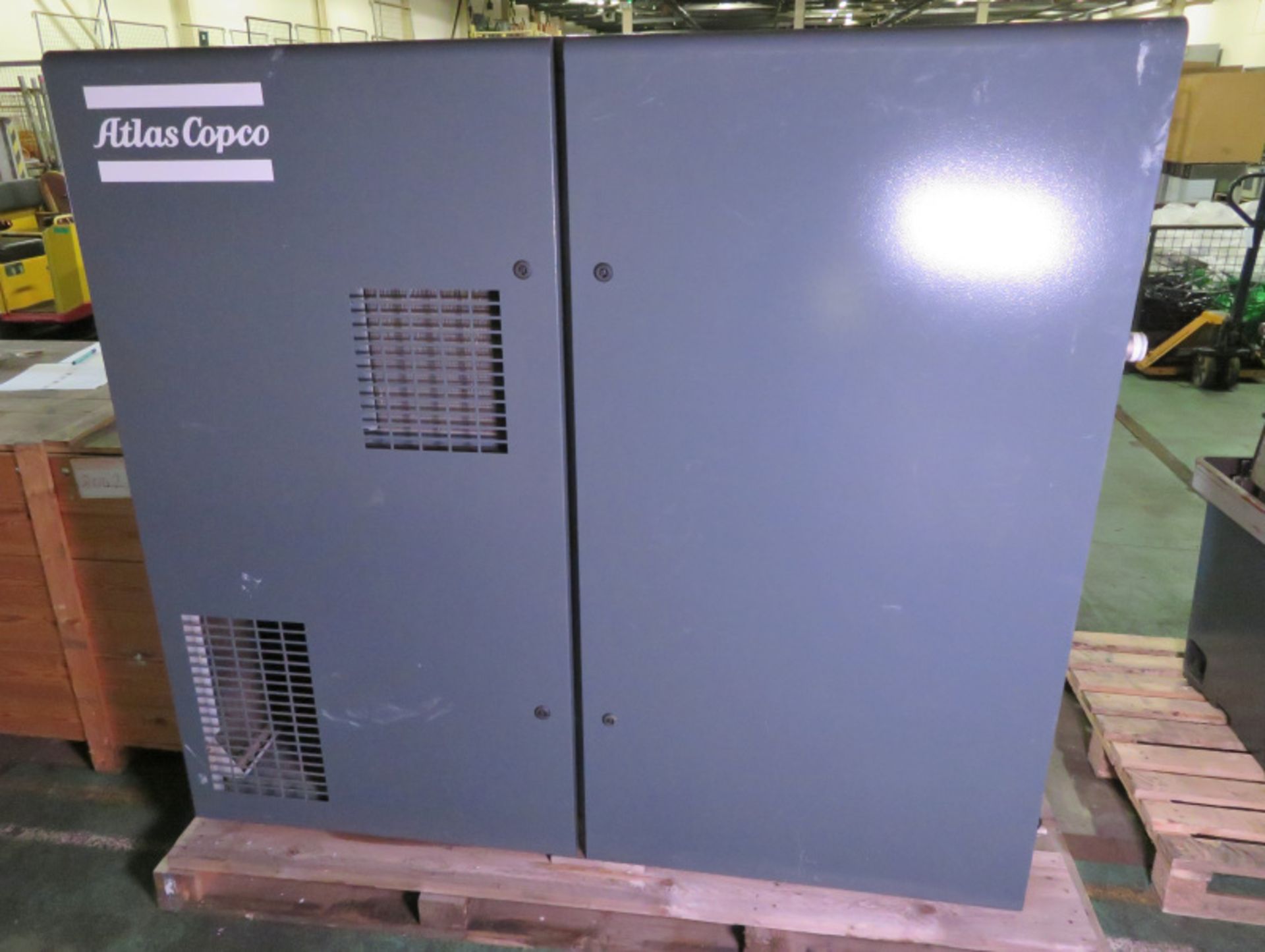 Atlas Copco ZT 15 FF industrial compressor - oil-free air - serial AP1785644 - 8.4 bar - 1 - Image 6 of 9