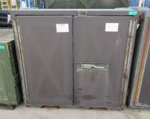 WIllard & Co Ltd shipping & storage container - L 1630mm x D 1070mm x H 1540mm