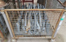 Scaffolding Handrail bases & posts & bases