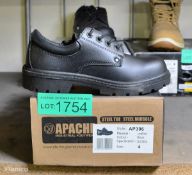 Apache Steel Toe work shoes - size UK4