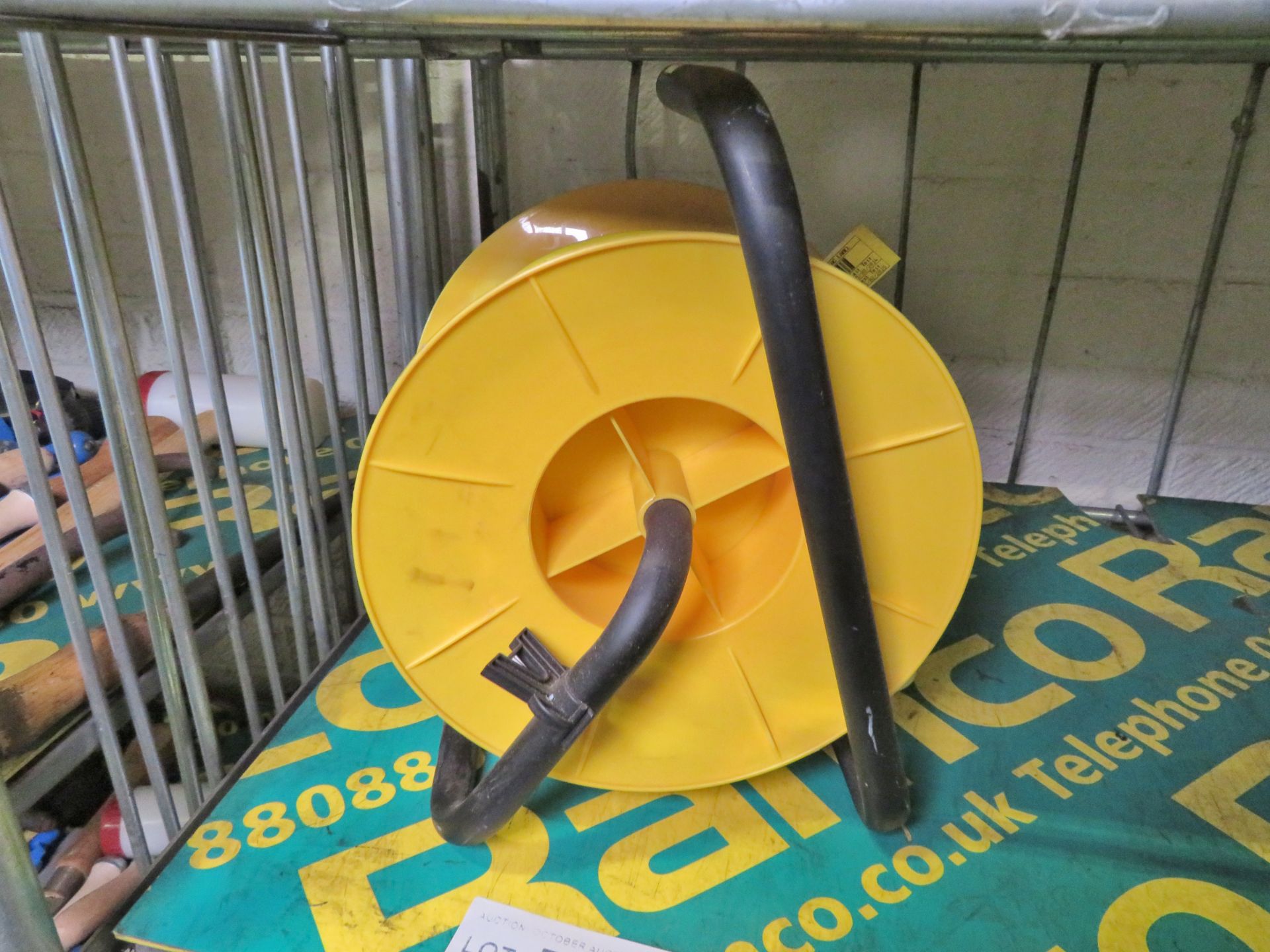 Jojo 110v Electric Extension Reel 25Mtr 16Amp - Image 2 of 2