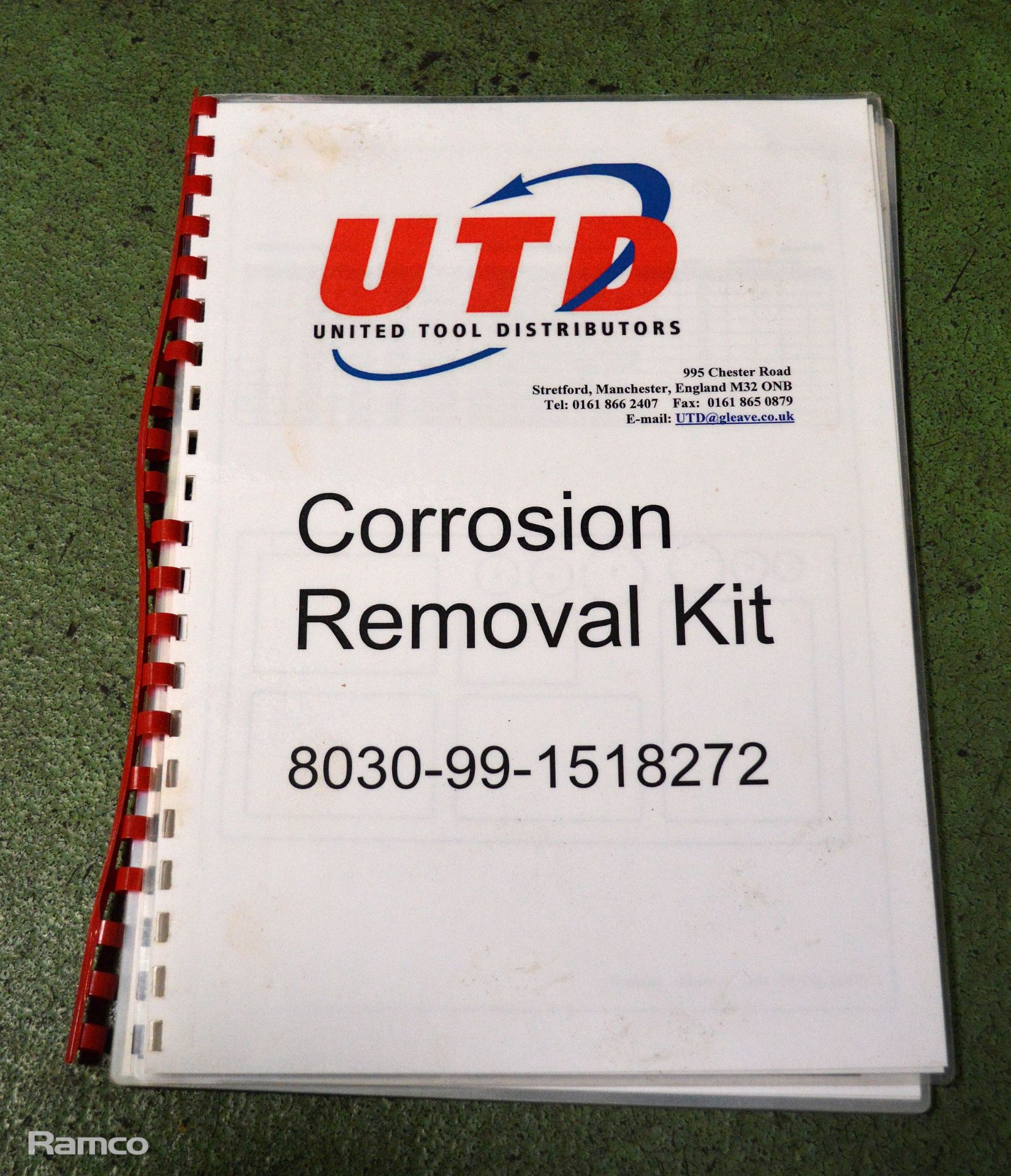 Corrosion removal kit in carry case - Image 5 of 9