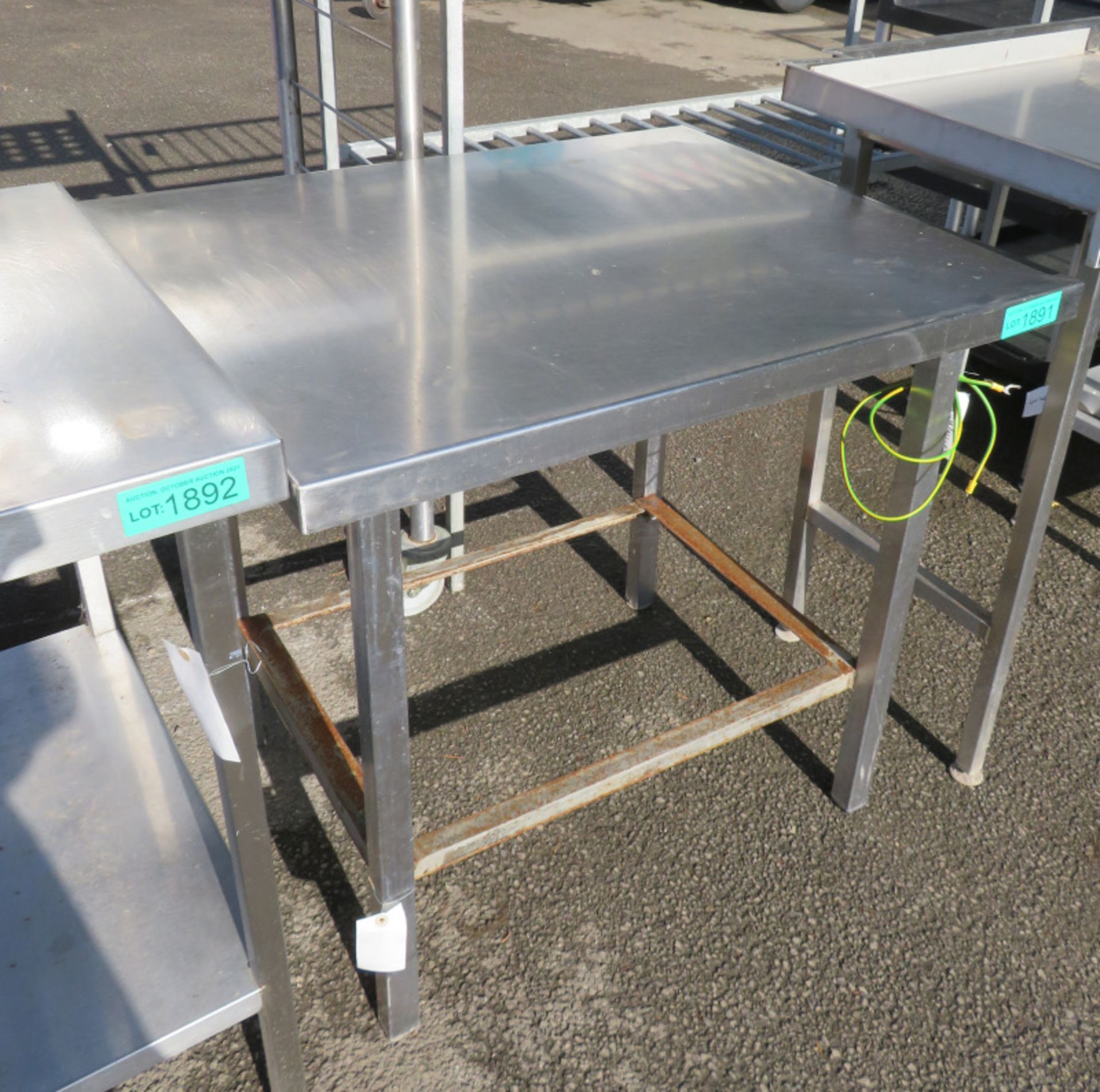 Stainless Steel Table - W910 x D760 x H850mm - Image 2 of 2