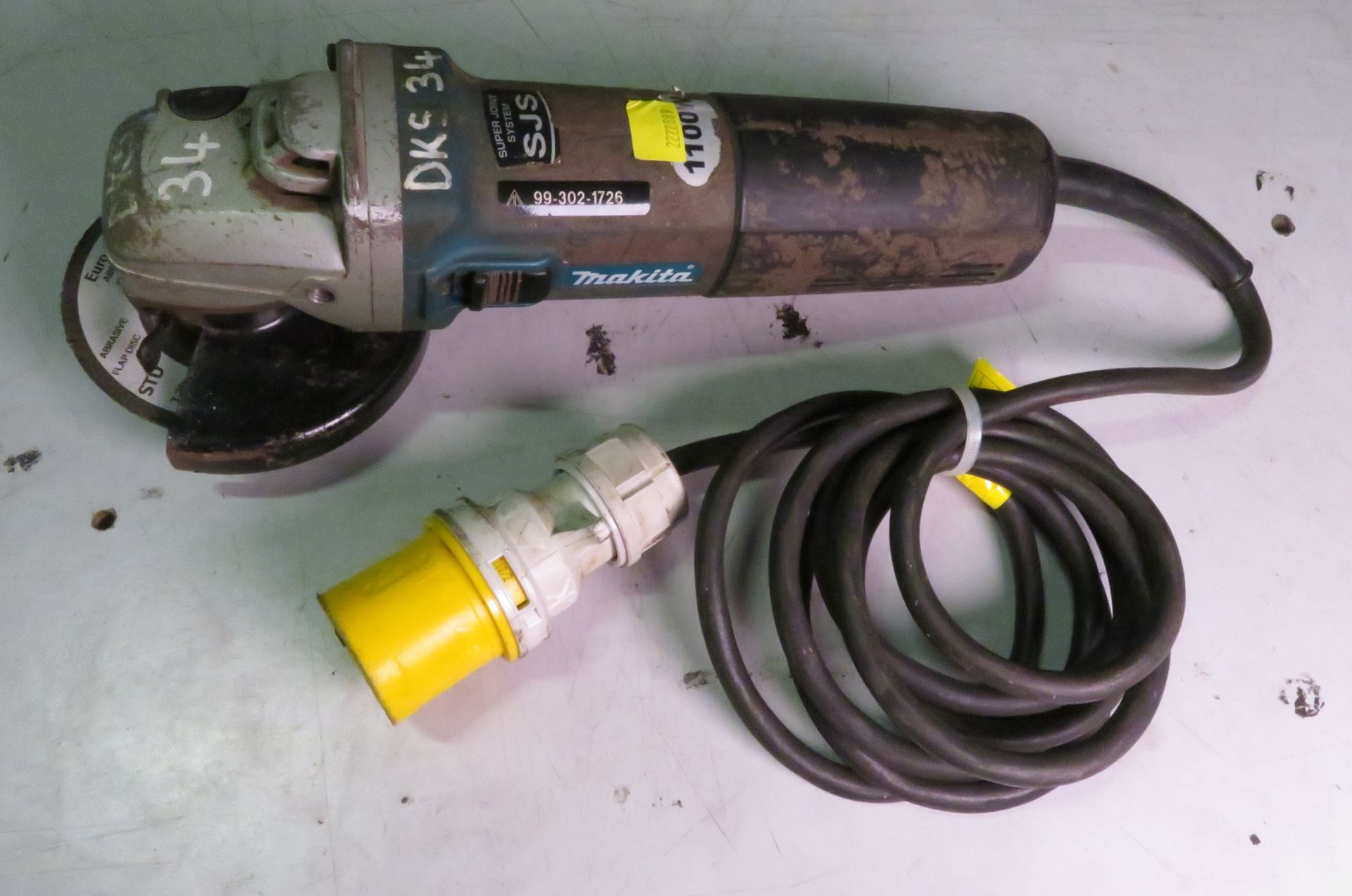 Makita 9564H Electric Angle Grinder 110v