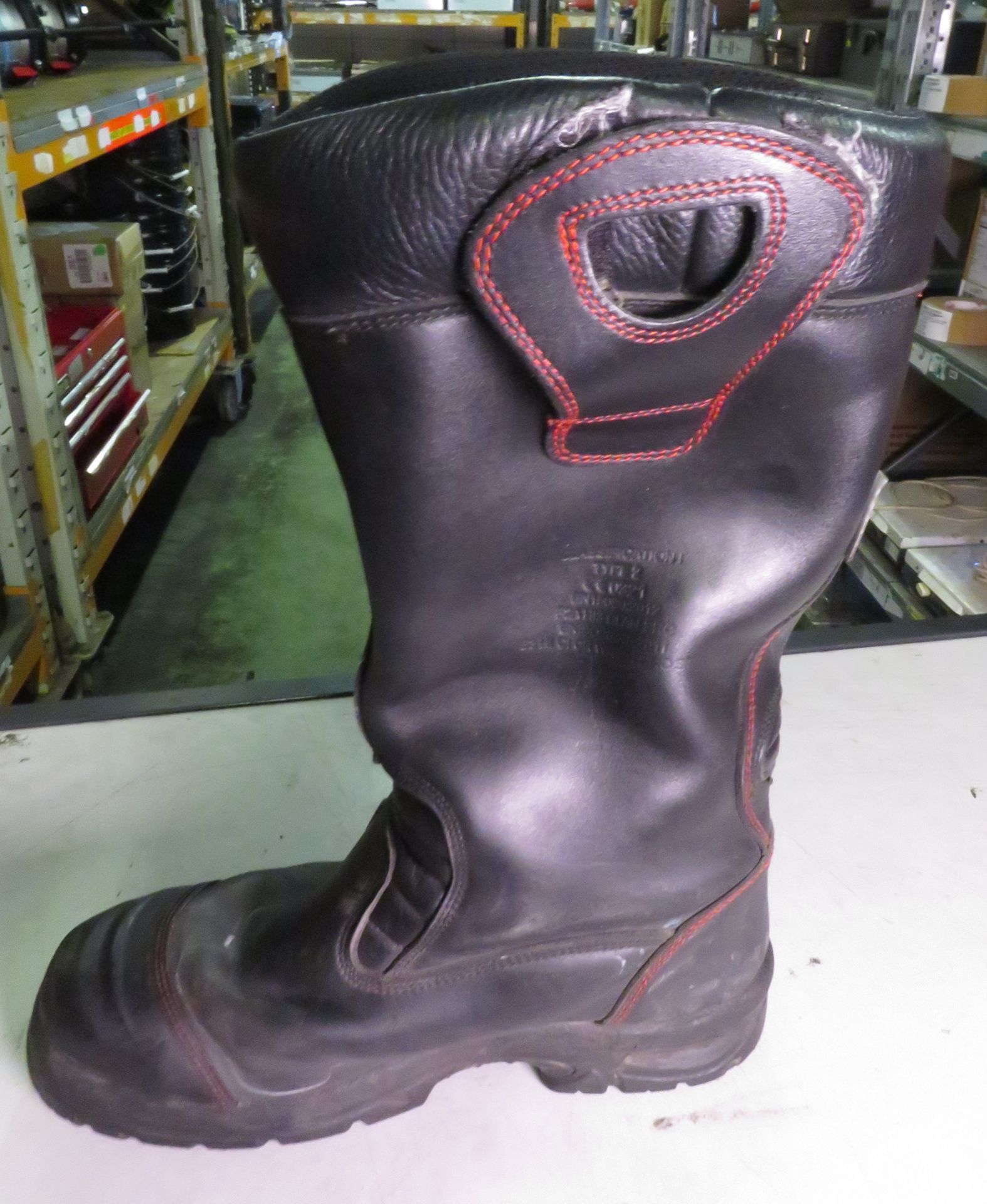 Crosstech YDS - used fire fighter boots - size 10 - Image 2 of 2