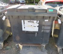 Kilko Four Wheeled Bin 1000LTR-510KG