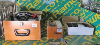 Francis FSP 127 mm Signalling Lantern With Battery Pack