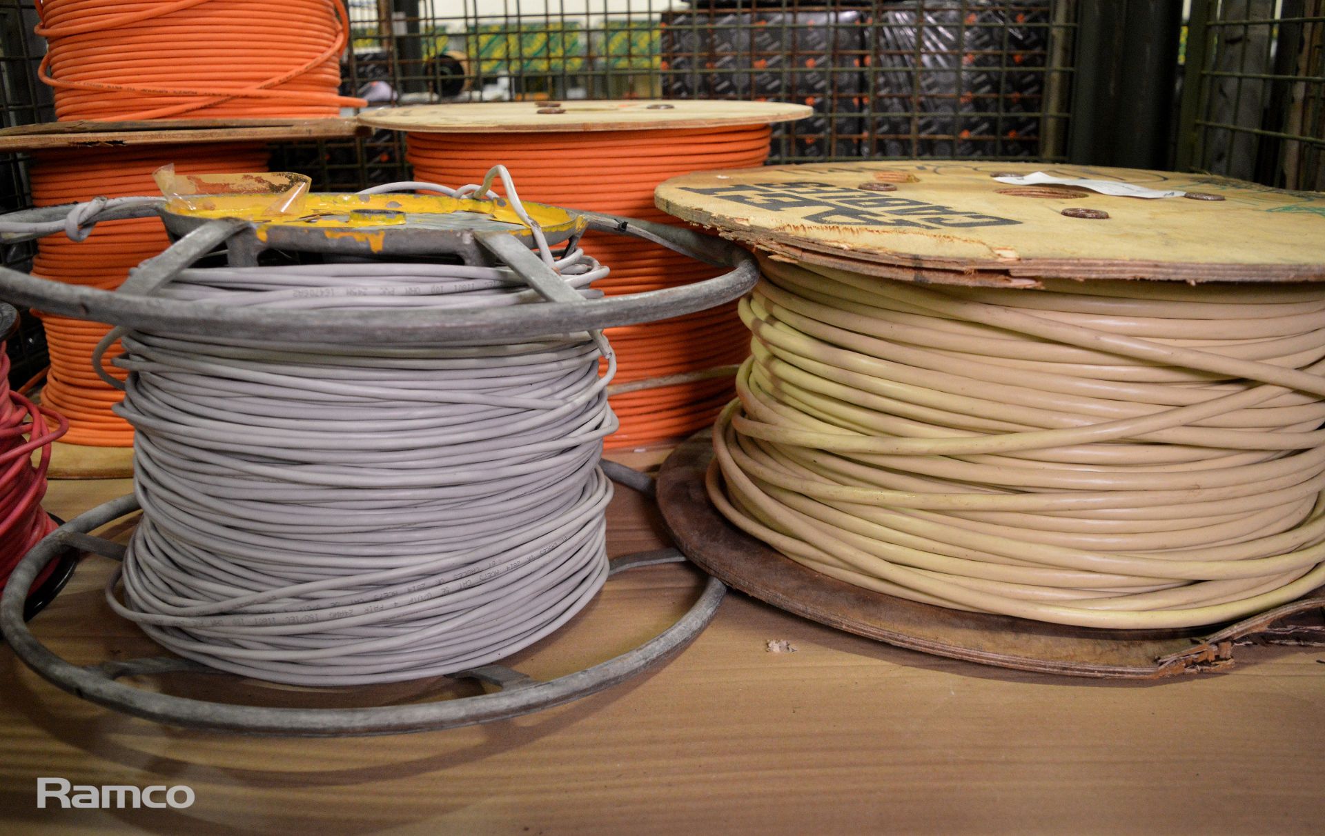 Various Cat 5 Cable - Unknown Lengths - 6 reels - Image 4 of 7