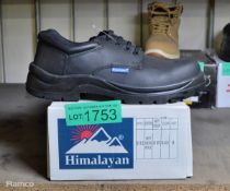 Himalayan Work Shoes - size UK9