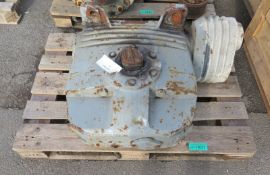 Gear Assembly - W1050 x D680 x H730mm