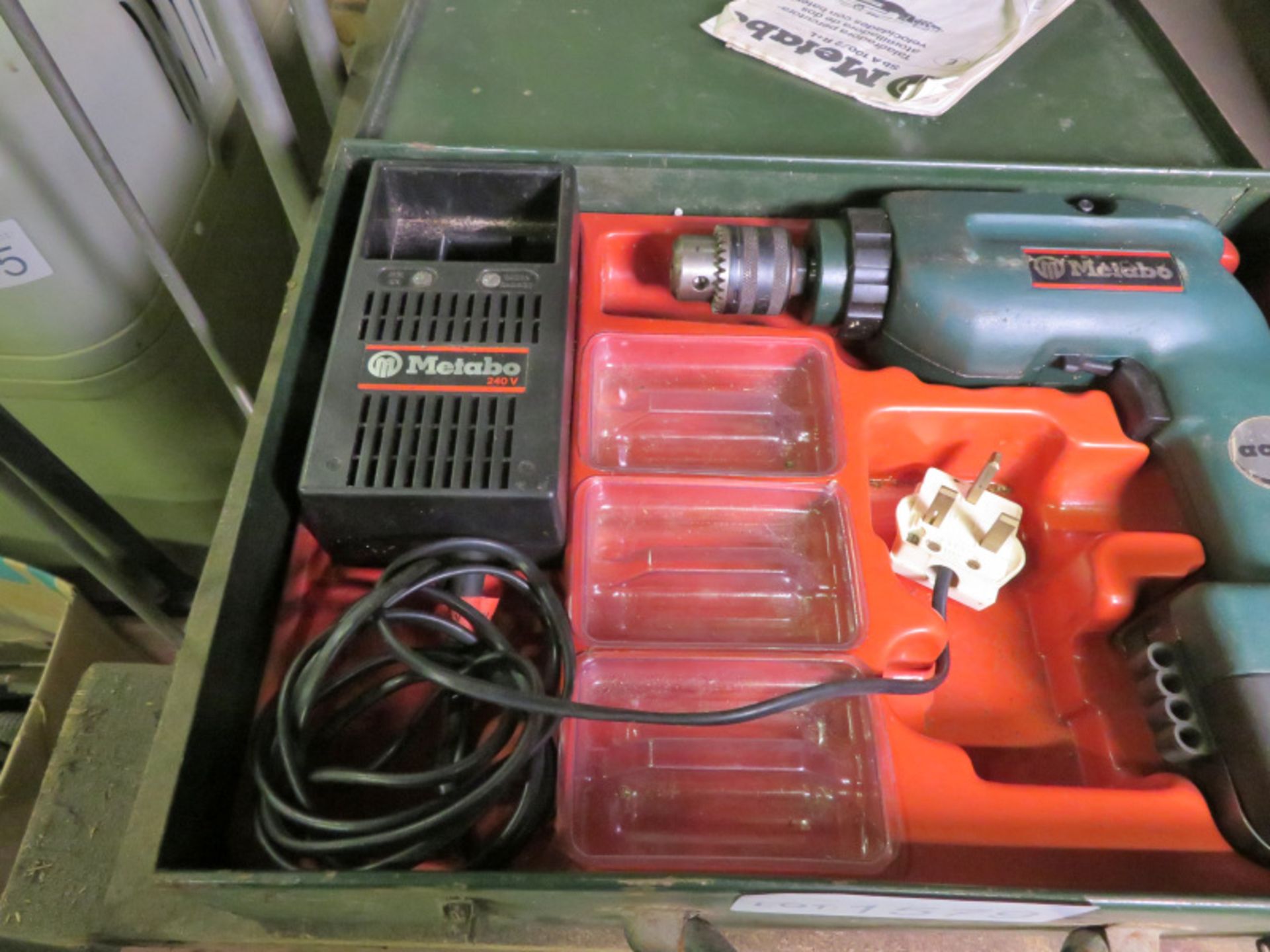 Metabo cordless drill with charger in metal case - Image 3 of 4