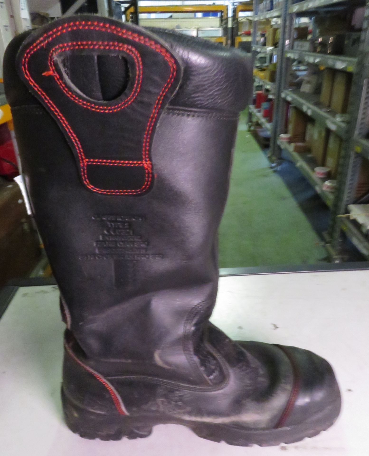 Crosstech YDS - used fire fighter boots - size 10 - Image 2 of 2