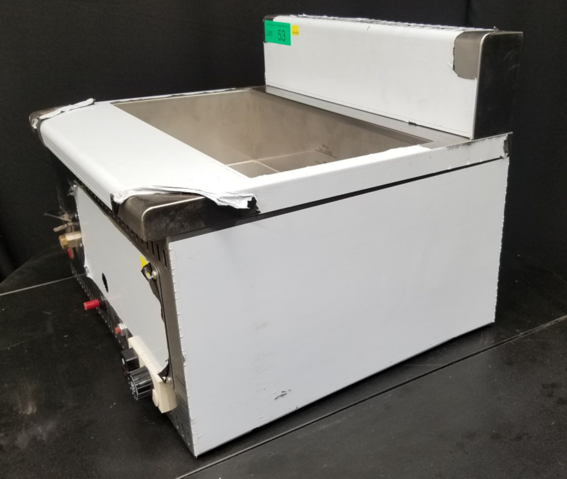 Parry Alpha LPG Gas Fryer - Model AGFP - Serial No.000011197 - L520 x W460 x H440mm - PLEA - Image 3 of 9