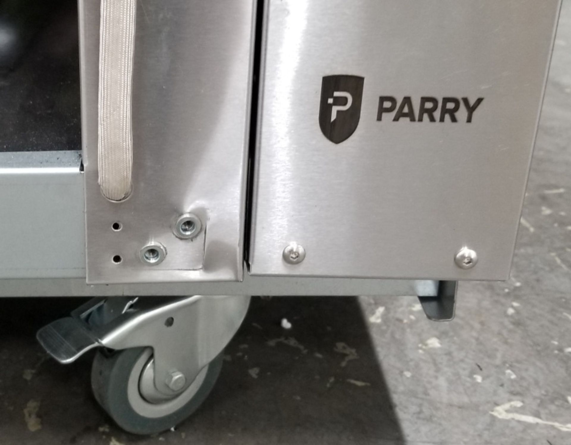 Parry Electric Oven - Model P9EO Serial No.160080428 - L900 x W710 x H690mm - PLEASE SEE P - Image 3 of 10