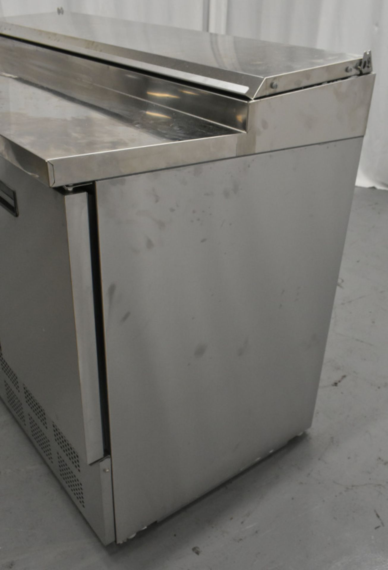 Polar 3 Door Refrigerated Pizza & Salad Prep Counter - Model G605 Serial No.G605 21085737 - Image 8 of 12