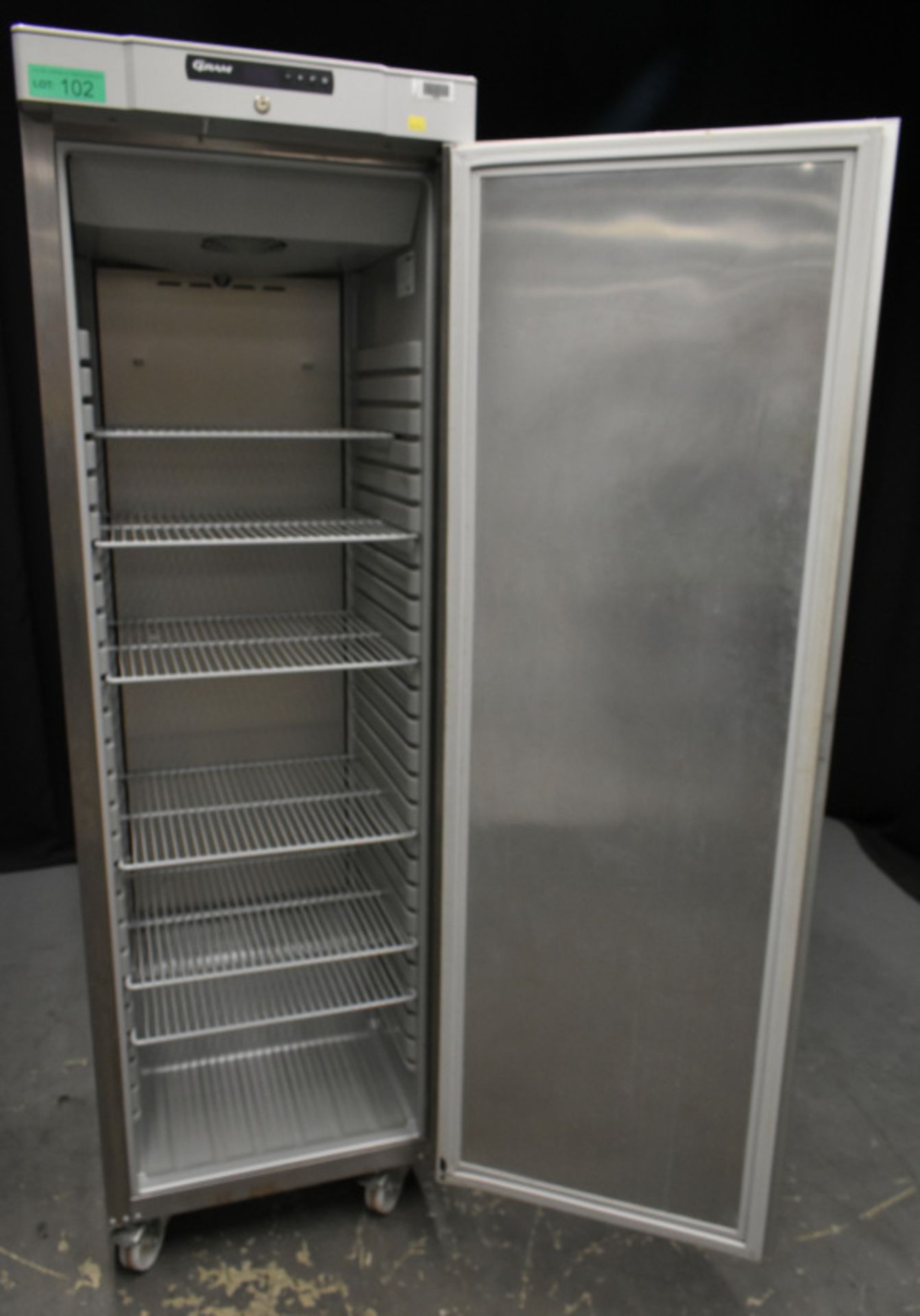 Gram K410RGC6N Fridge Serial No.10140849 - L600mm x W640mm x H1950mm - PLEASE SEE PICTURES - Image 3 of 12