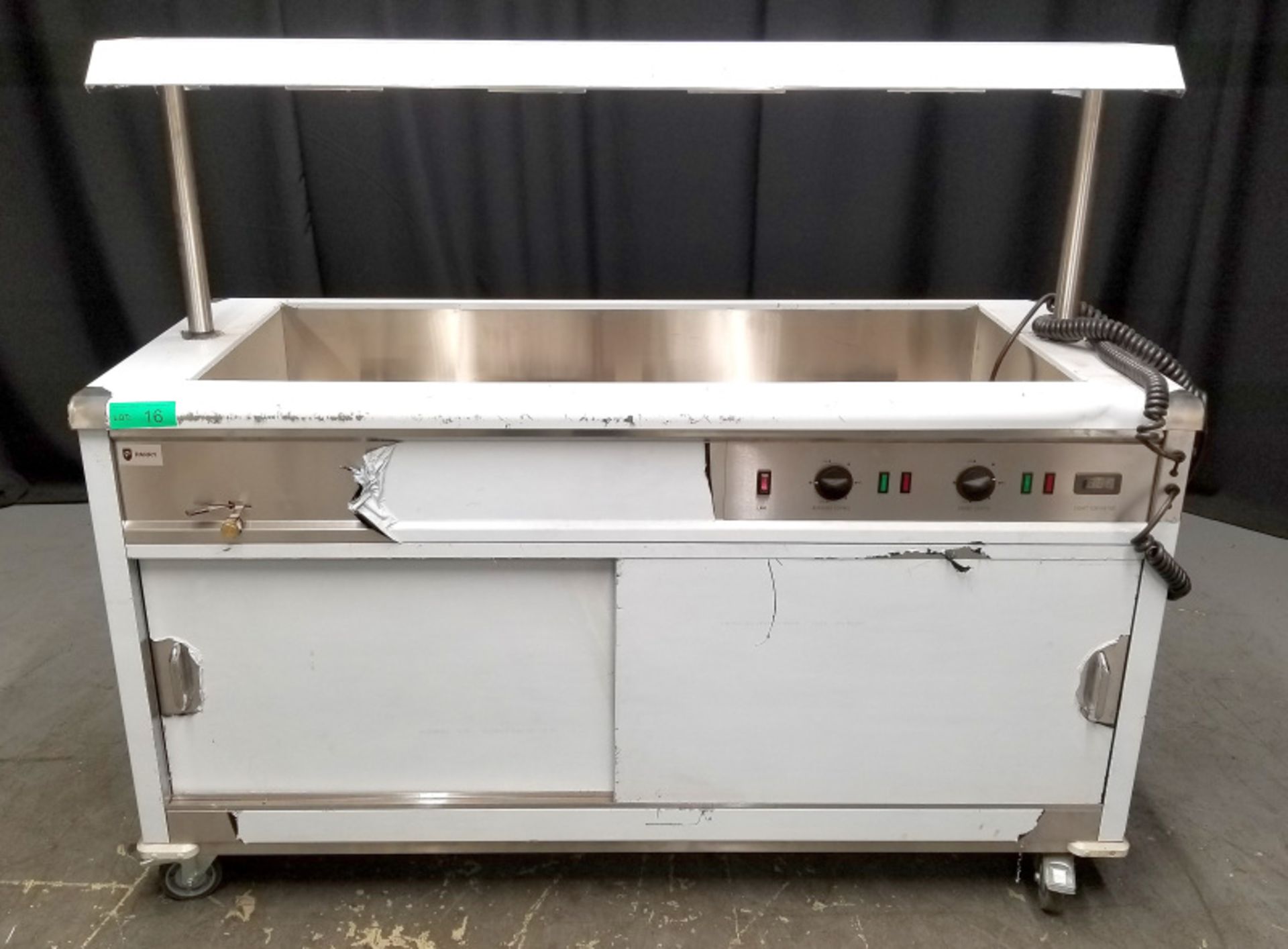 Parry Mobile Bain Marie Servery with Light Unit - Model MSB15G Serial No.170360050 -L1630m