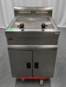 Lincat Twin Fryer - Serial No.30211363 - L600 x W600 x H1070mm