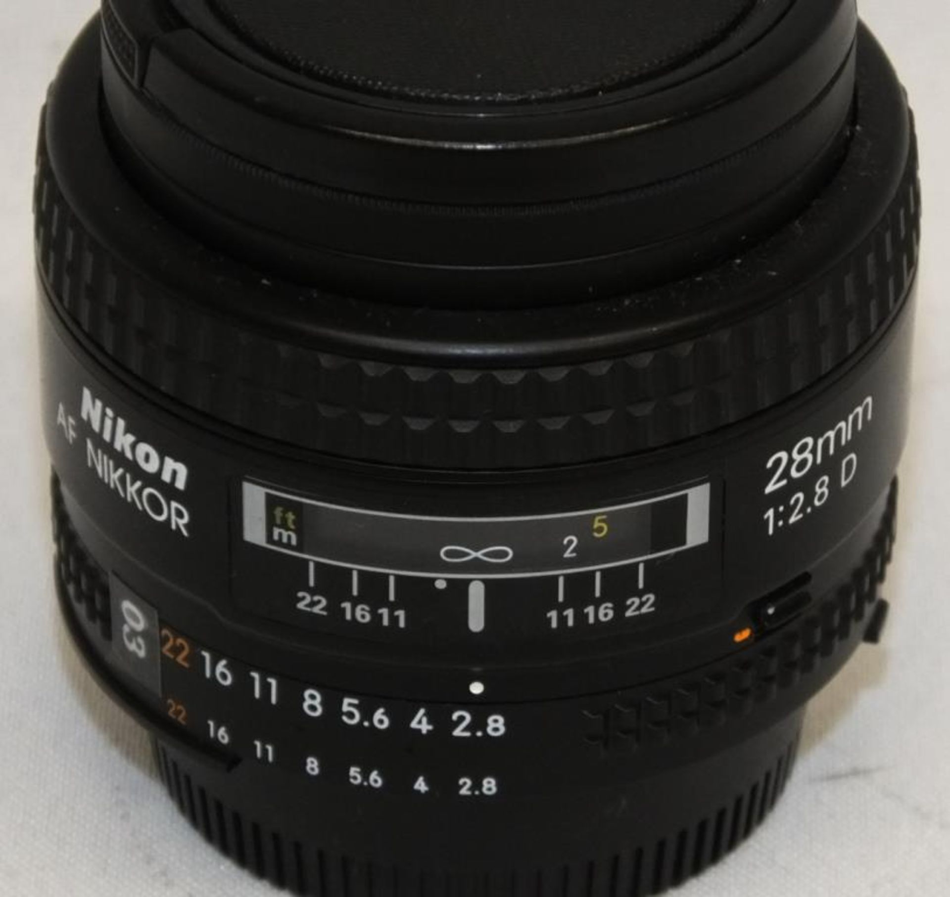 Nikon AF Nikkor 28mm 1:2.8 Lens - Serial No. - 403541 - with HOYA 52mm UV(O) Filter - Image 2 of 4