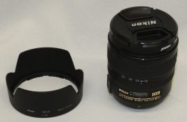 Nikon DX AF-S 18-70mm 1:3.5-4.5G ED Lens with Jessops Ultra Violet 67mm Filter and Nikon HB-32 Hood