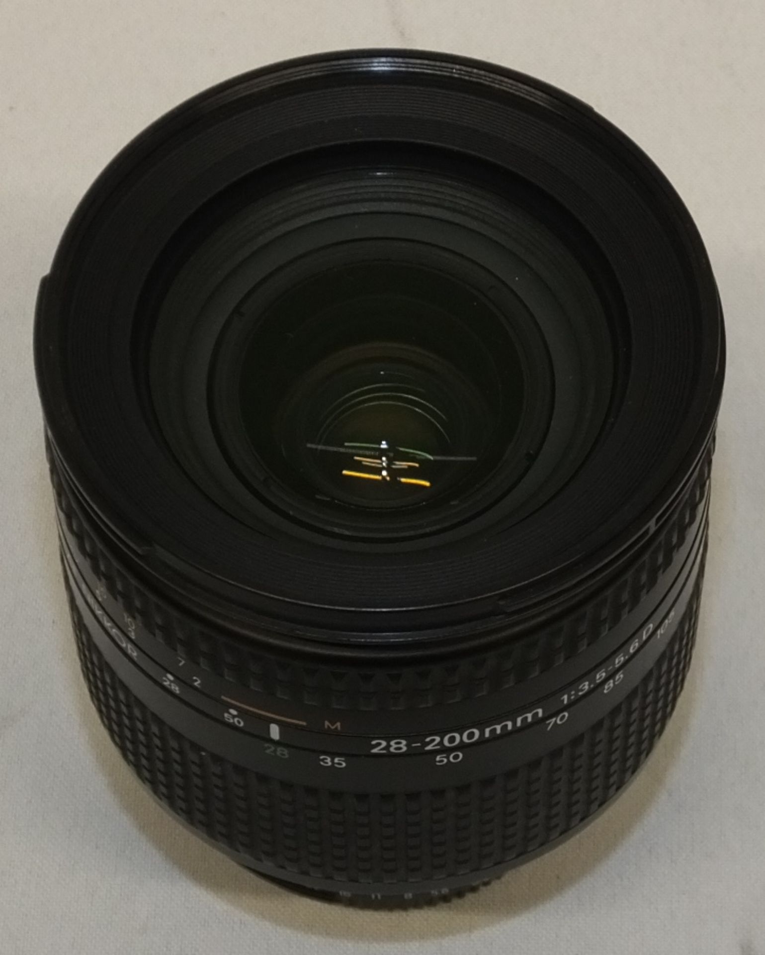 Nikon AF Nikkor 28-200mm 1:3.5-5.6 D Lens (only one lens cover) with HOYA HMC 72mm UV(O) Filter - Image 3 of 6