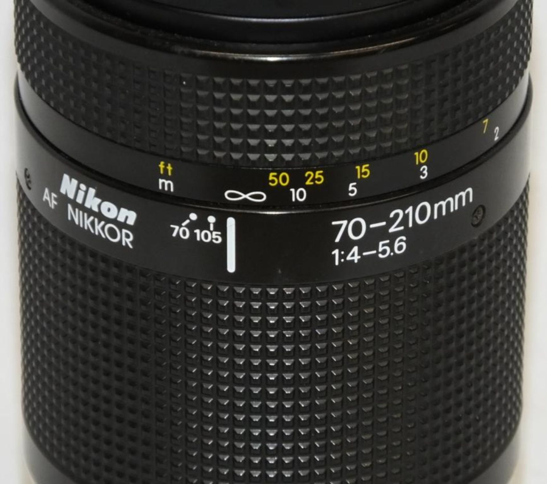 Nikon AF Nikkor 70-210mm - 1:4-5.6 Lens - Serial No. - 2432161 with HOYA 62mm UV(O) Filter - Image 2 of 4