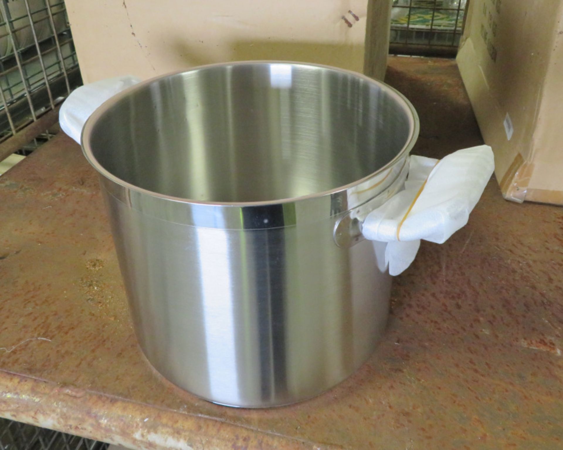 6x 9.5 inch Stainless Steel Deep Cooking Pots - Image 2 of 3
