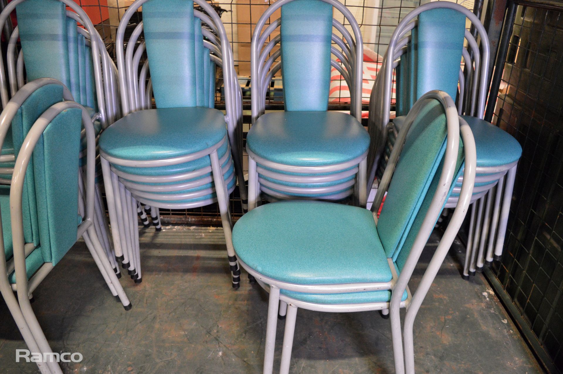 24x Chair Gray Metal Frame with green Padded Seats - Image 2 of 5