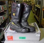 Fire Retardant Boots Size 10 - YDS