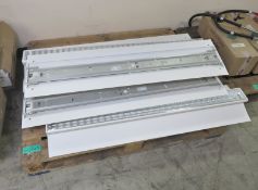 7x 1200mm Double Surface TS 2x 20W Light Fittings