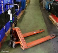 Robur DH 200 Pedestrian Pallet Truck