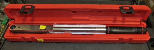 Britool EVT 1200A Torque Wrench 25-135Nm with case