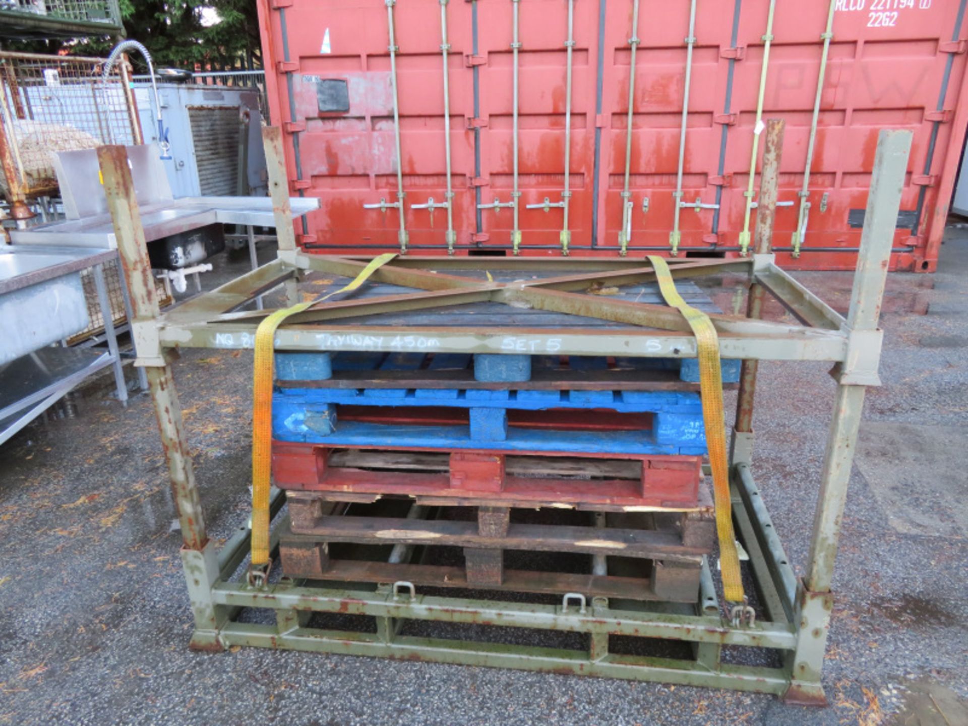 Loading Stillage with Straps, Posts & Top - 6 Foot x 3 Foot - Image 8 of 12