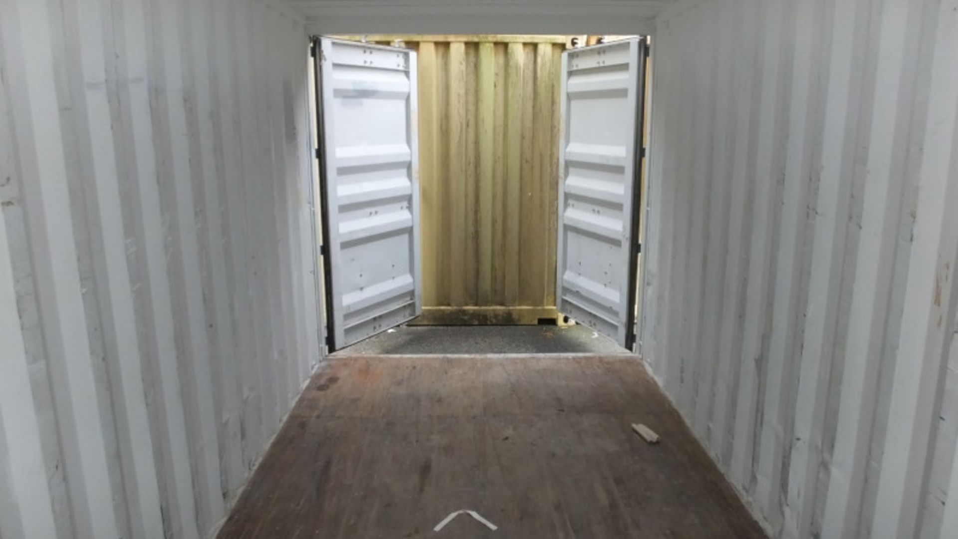 20ft ISO container - L 6.5M x W 2.44M x H 2.6M - gap between lifting eyelets - L 5870mm x - Image 8 of 14