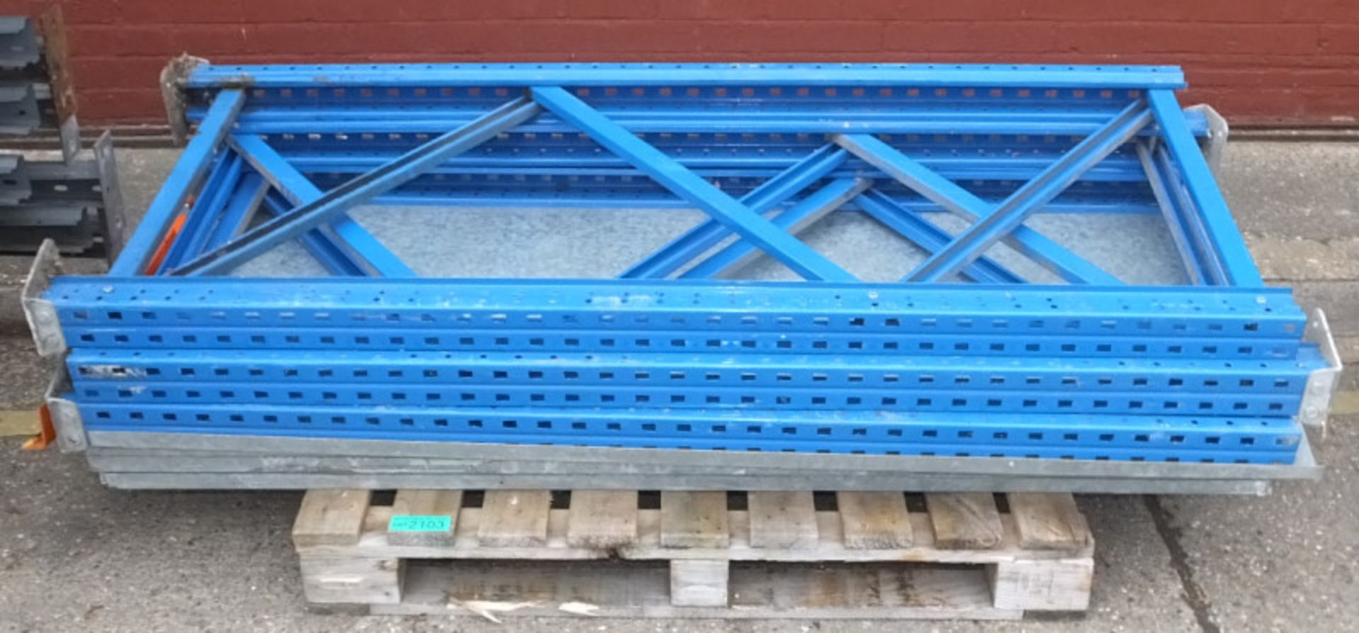 Pallet racking assembly - Blue uprights, Orange beams - 3x Uprights - H 1800mm x W 800mm,