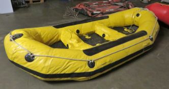 Hypaion white water raft