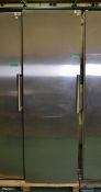 Siemens Refrigerator - L 590mm x W 680mm x H 1840mm