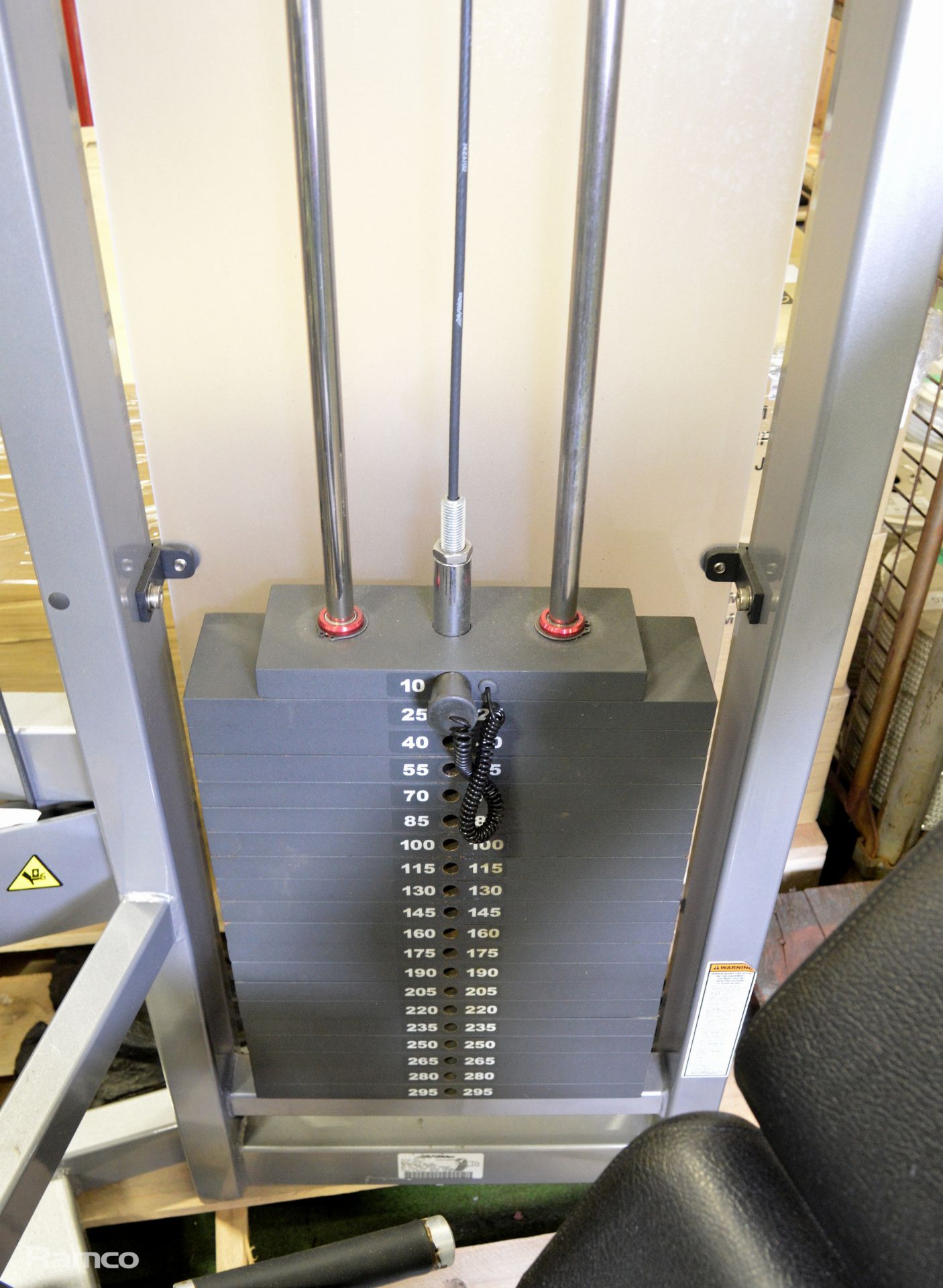 Life FItness Leg Extension gym station - Image 5 of 8