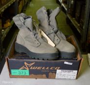 Wellco Combat Boots 7.5 R