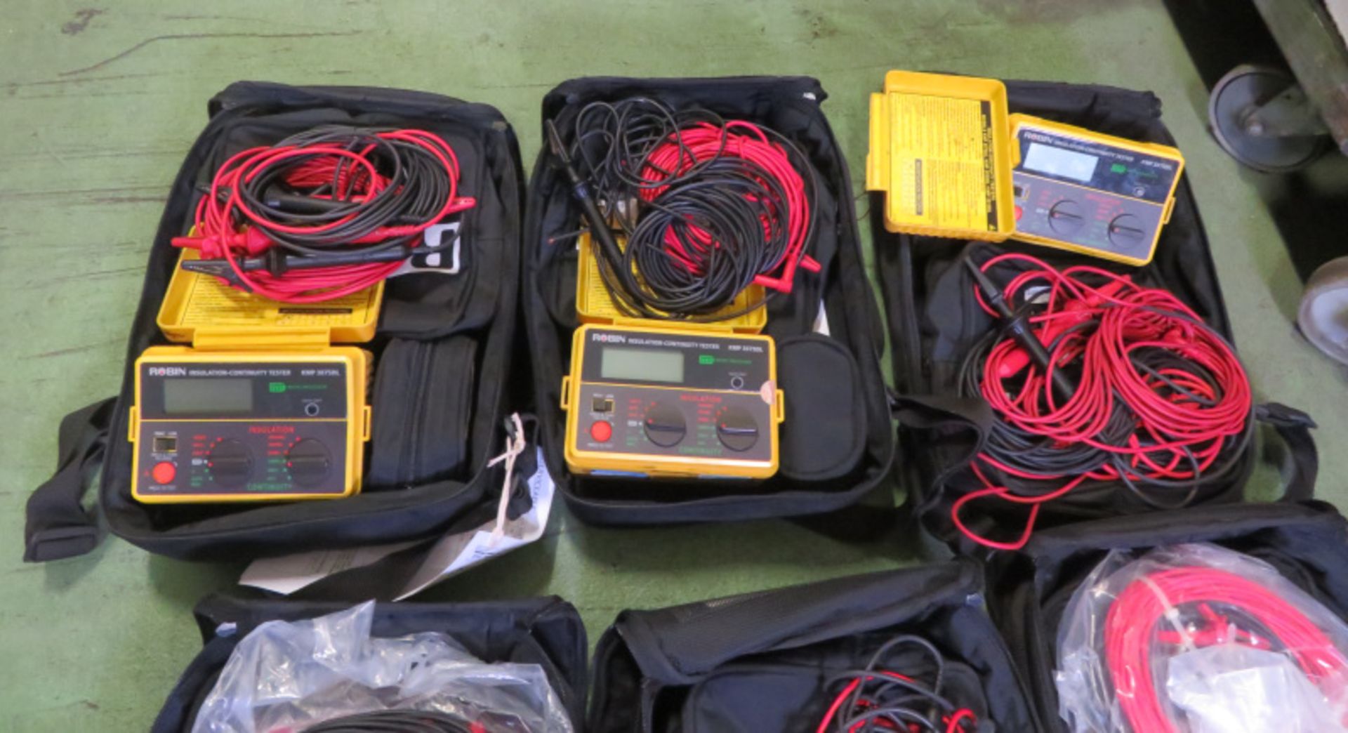 9x Robin Kmp 3075 DCL Continuity And Insulation GP testers in carry bags - Image 6 of 6
