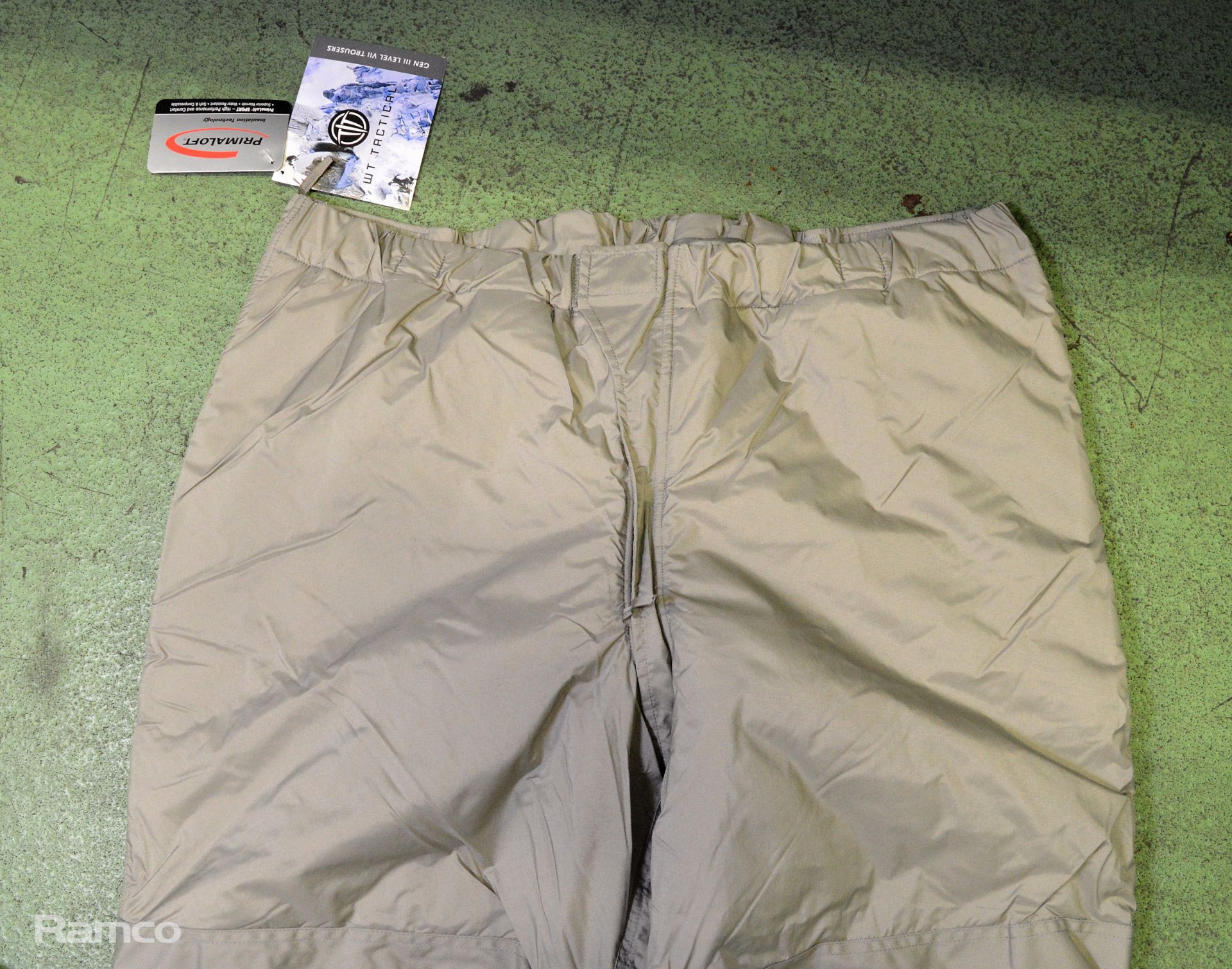 6x Primaloft Extreme Weather Cargo Trouser Sizes - XLarge, 1x FR-HQ Extreme Weather Parka Gen 3 XL - Image 3 of 3