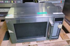 Sharp 1500W/R-22AT Microwave - 250V - L510 x W520 x H340mm