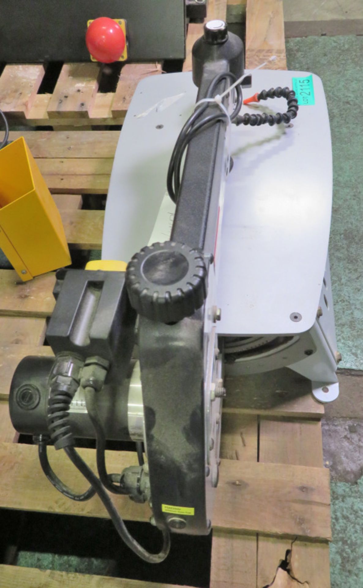 Axminster Trade Series EX-21 Scroll Saw - 230v - 320W - 29.5kg - Serial No. - 211110617 - Image 3 of 6