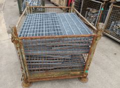 Galvanised grid sections